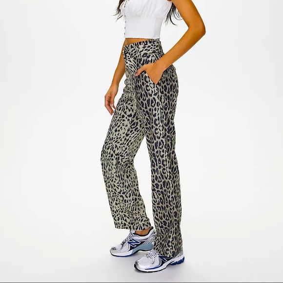 Aritzia Little Moon Pants BNWT - Picture 1 of 6